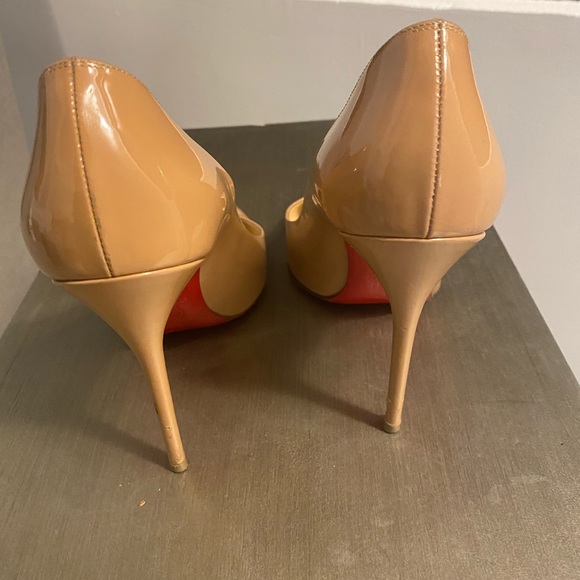 COPY - Christian Louboutin Decolette 37.5 - Picture 6 of 9